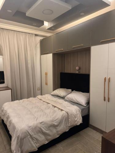 Pyramids Gardens Apartment | شقة فاخرة