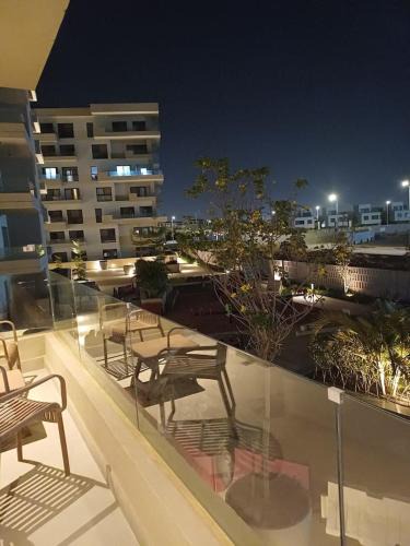 Cairo Governorate Apartment | وحدة للإيجار بالكامل في الشروق 2 مصر