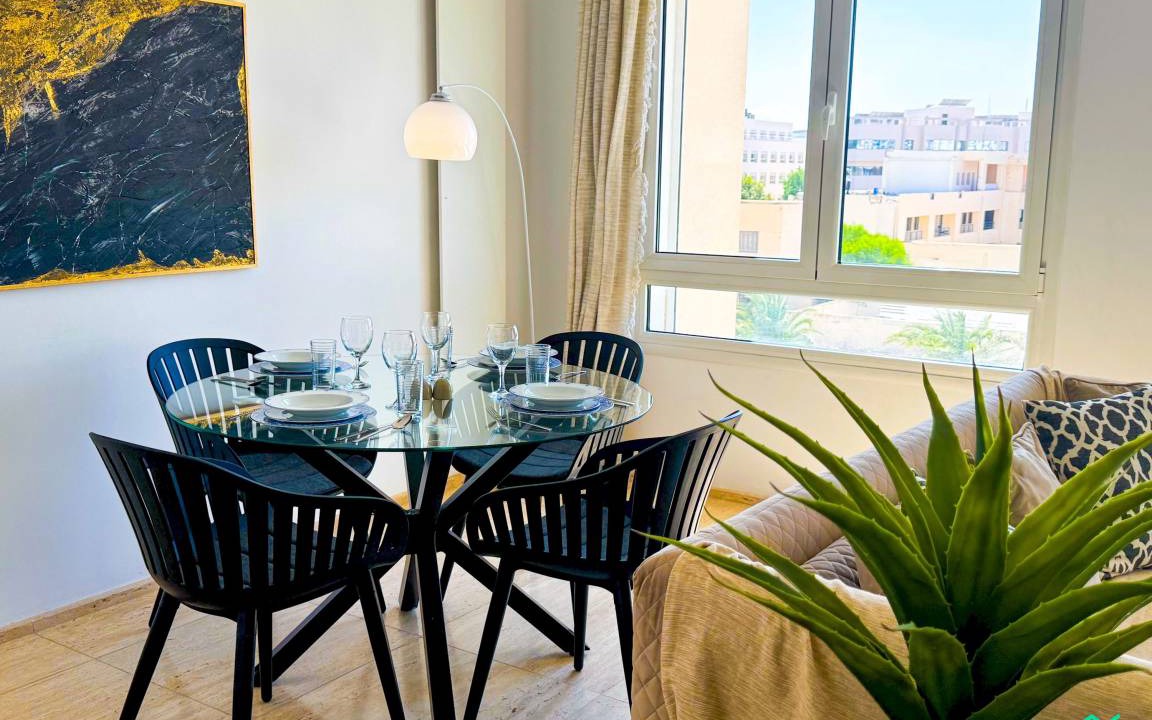 Prestige Un Offices | Les Berges Du Lac II