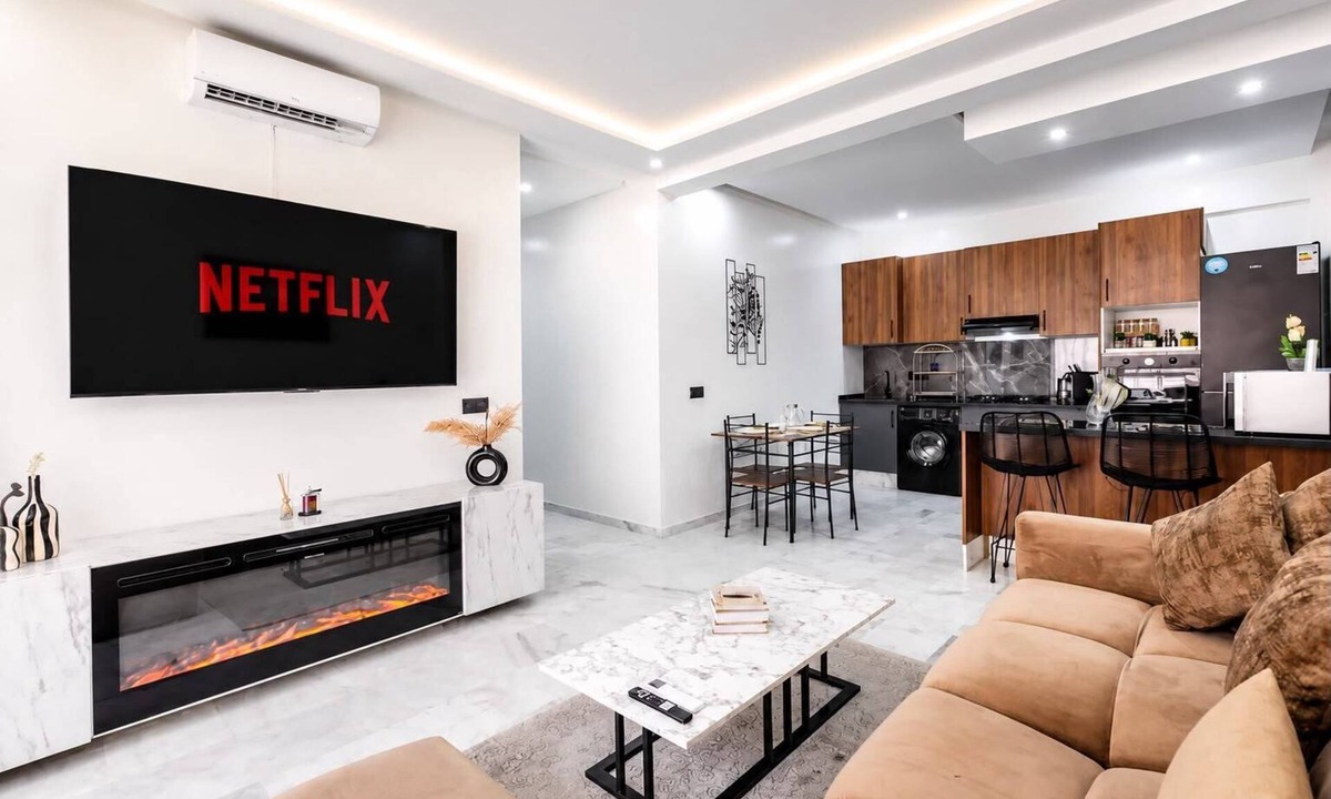 Semlalia Apartment | An exceptional retreat in Guéliz, in the heart of Marrakech—a quiet, bright, and secure residence
