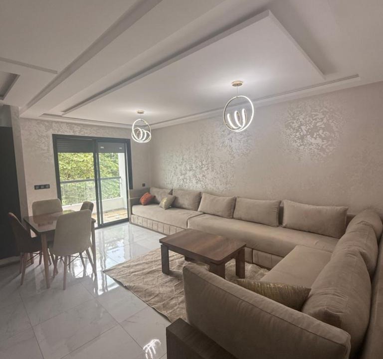 Ifrane Apartment | Appartement avec balcon vue sur forêt - centre ville