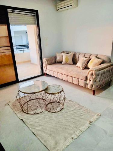 Sqanes Apartment | Appartement la falaise