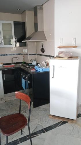 Chott Mariem Apartment | Beachfront Studio, Fully Equipped & Peaceful Location
