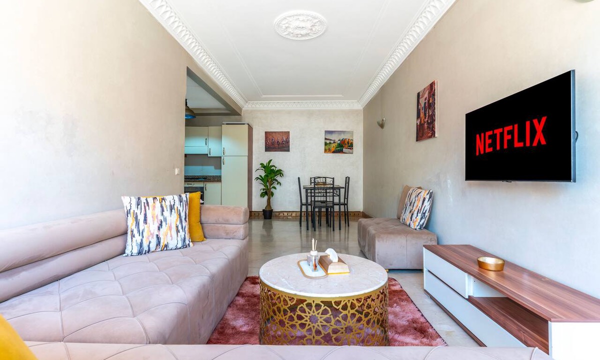El Hara Apartment | Beautiful studio apartment in the heart of Guéliz: Wi-Fi, Netflix, parking