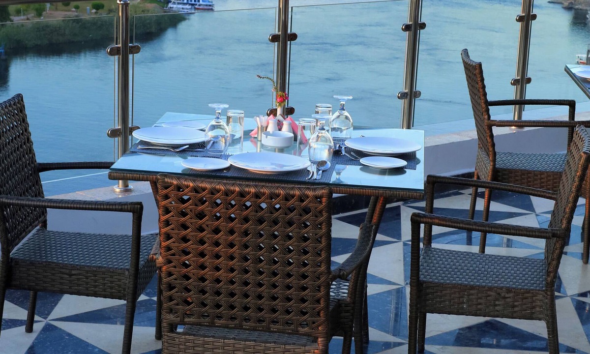 Aswan Hotel | Blue Lotus Nile Suites Hotel Aswan
