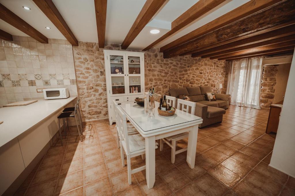 Bot House | Ca La Leonor, Ecoturisme Terra Alta