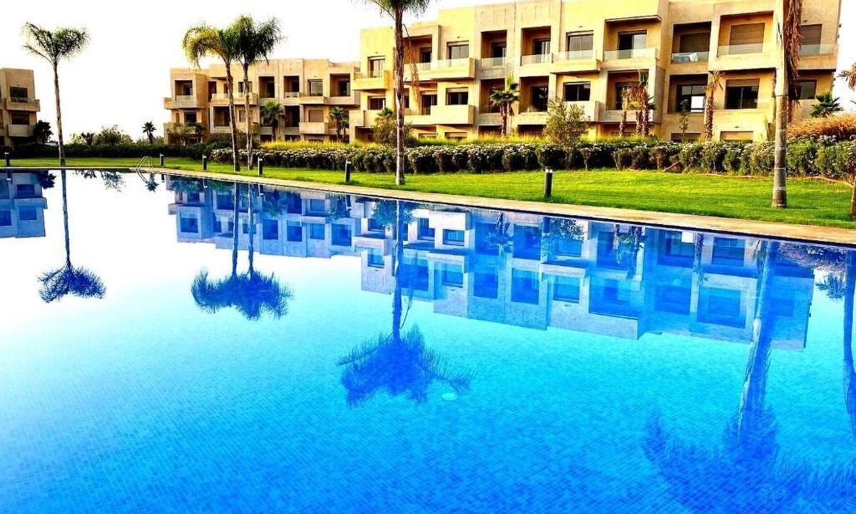 Tassoultante Apartment | Calm and modern oasis with garden and pool in Marrakech