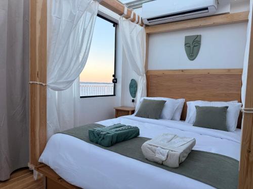 Dahab Cabin | Casa Luna Beach-Front Suite