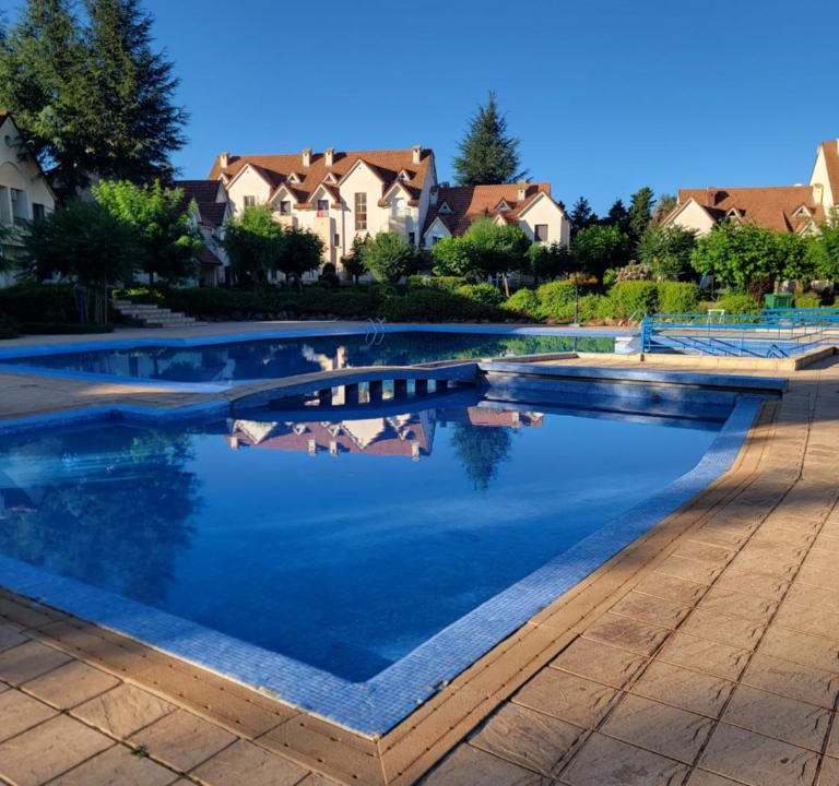 Ifrane Ski Chalet | Chalet de luxe pour les familles seulement