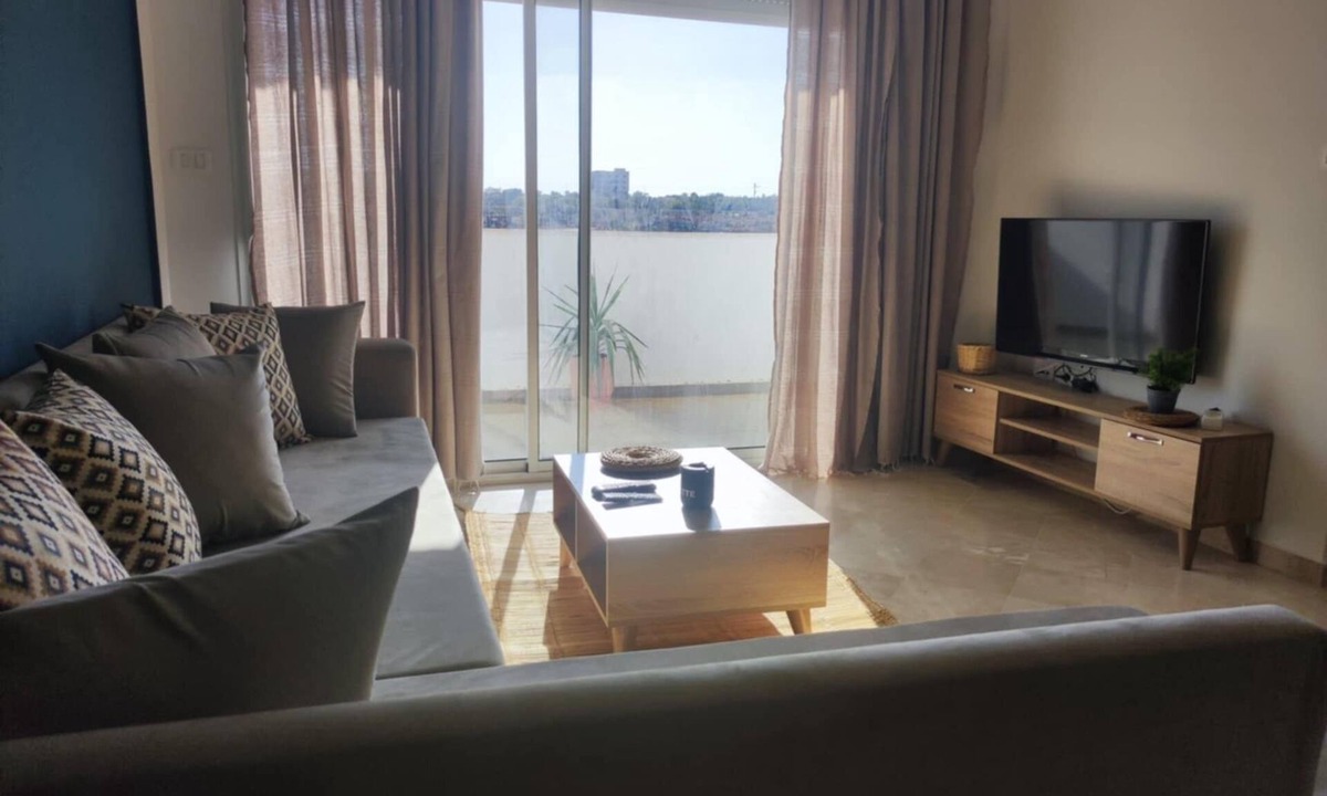 Mahdia Apartment | Charming 1-bedroom apartment in welcoming Hiboun with WiFi, AC