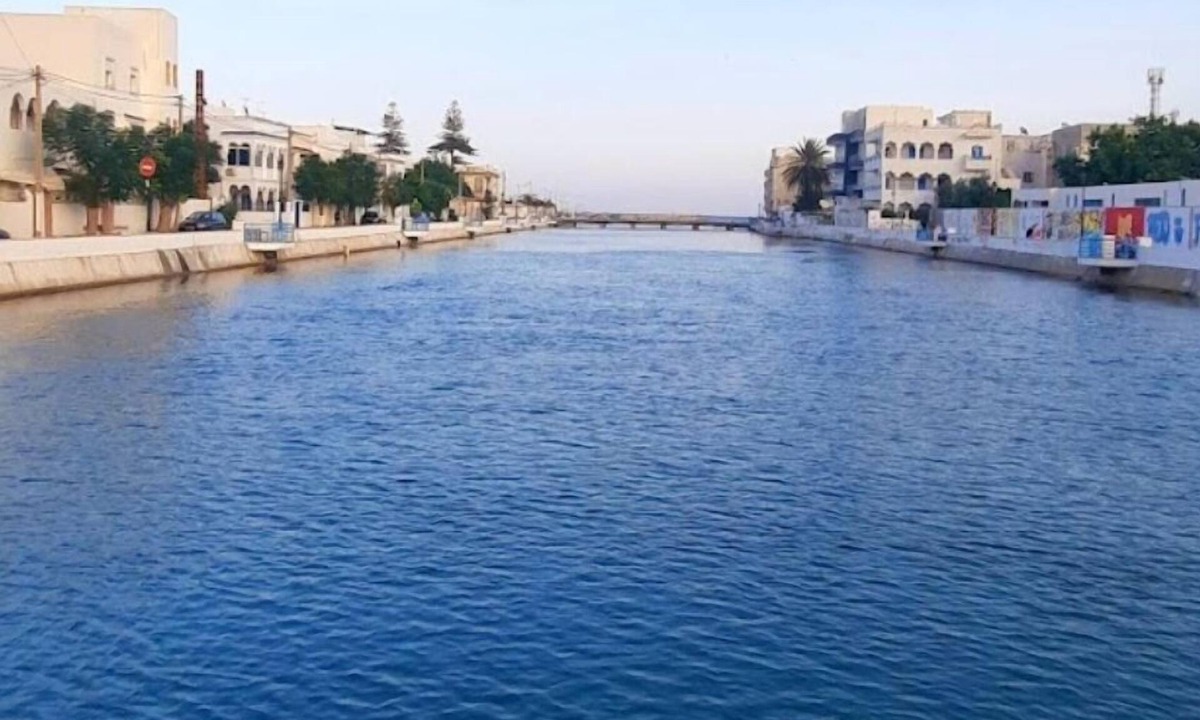 Kheredine Apartment | Charming studio 1 minute from the beach