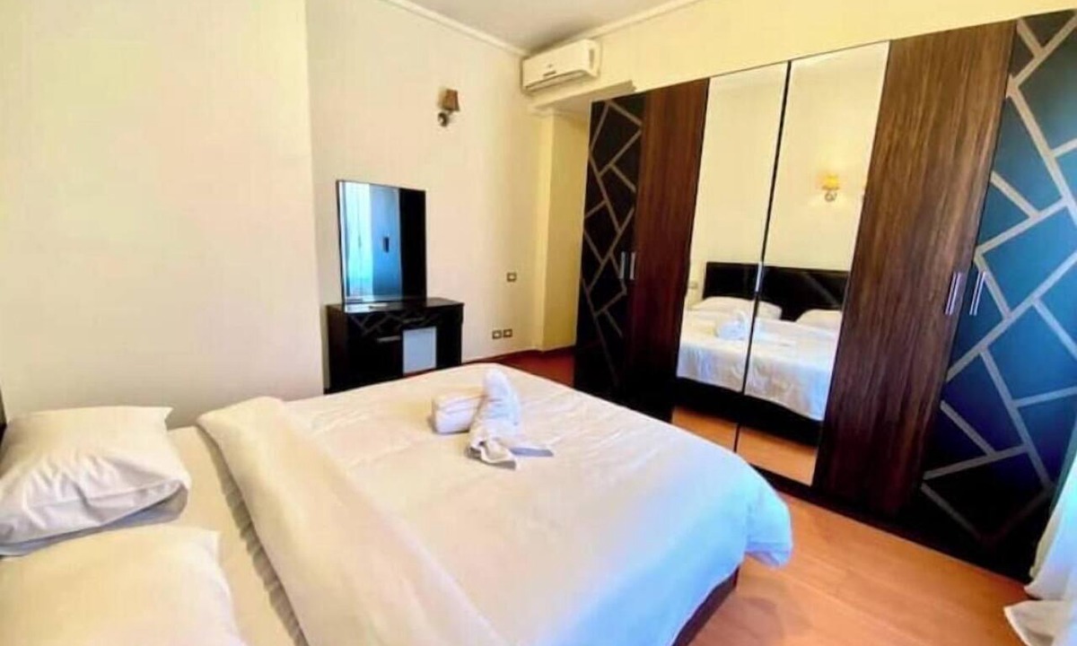 The 5th Settlement Apartment | Chic 2BR Apartment with Private Garden | Prime Location by AUC