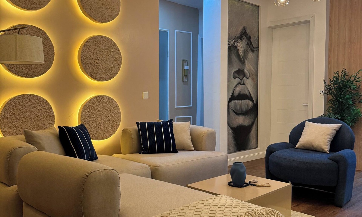 Ofin Apartment | Cozy 2 Bedroom Apartment with AC in lively Lekki