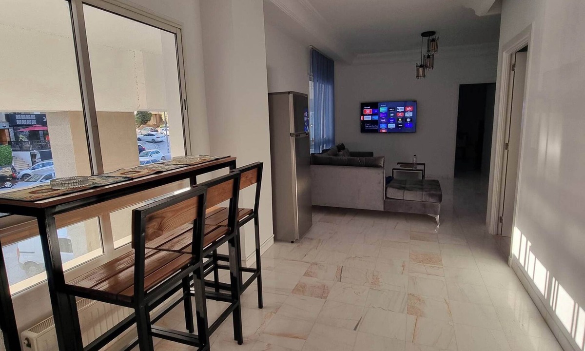 Ennasr Condo | Cozy 2-Bedroom Apartment in Prime Location, Ennasr 2
