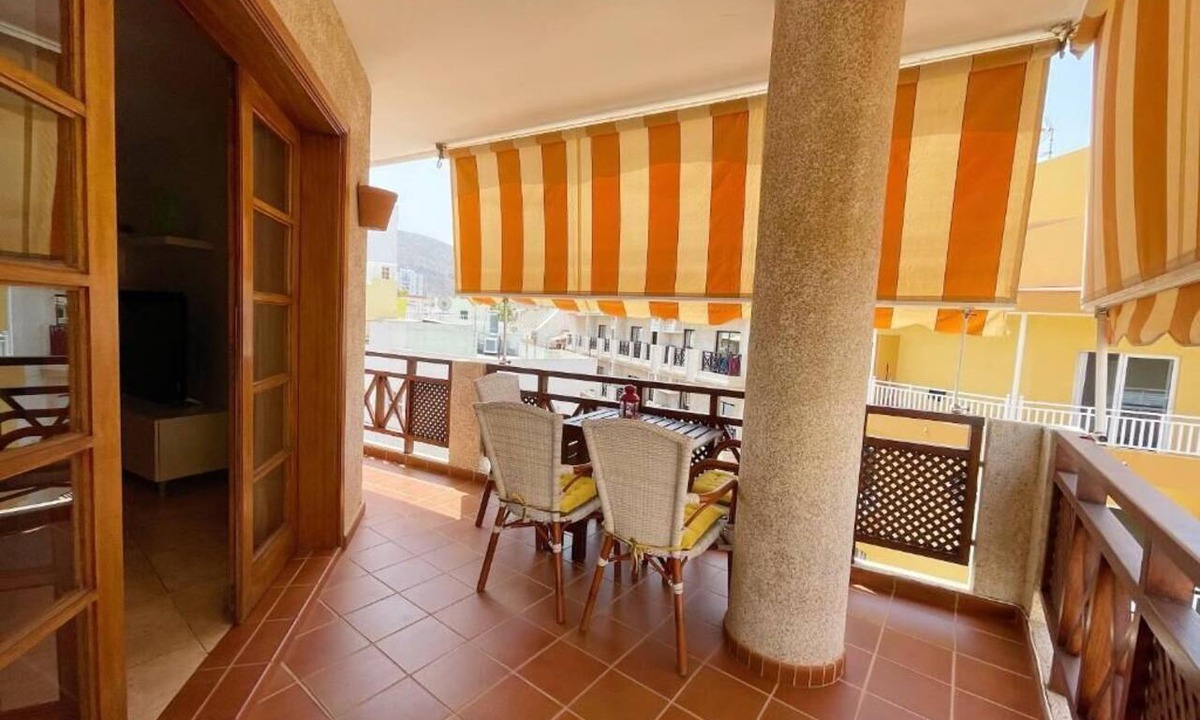 Los Cristianos Apartment | Edificio Don Antonio