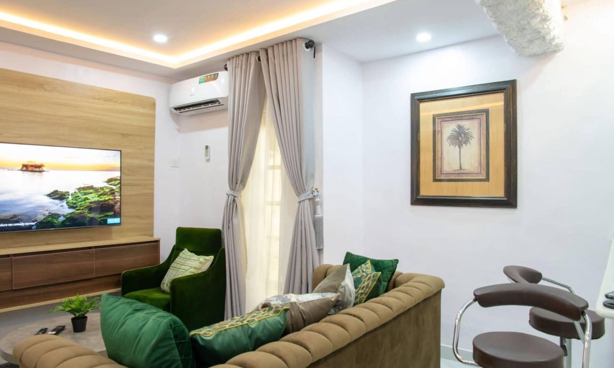 Lekki Phase 1 House | Entire lovely one bedroom one bath Lekki phase 1