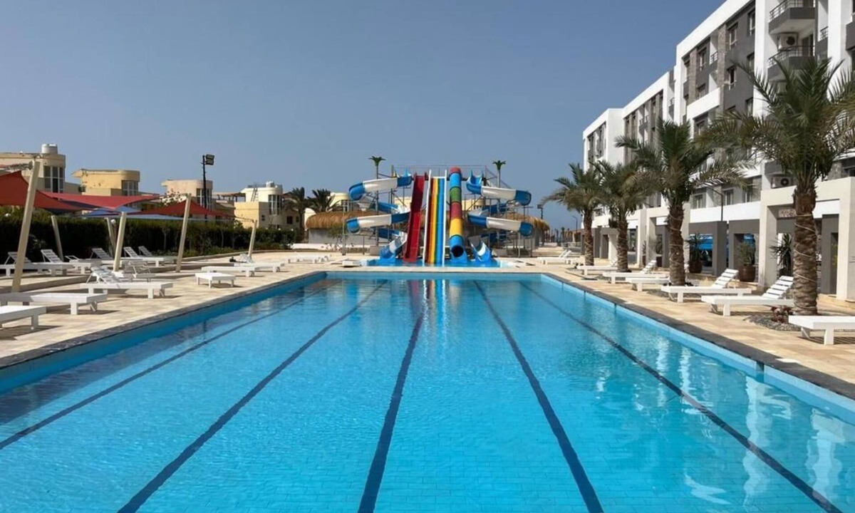 Hurghada Ski Chalet | Fanadir Bay Resort & Aqua Escape