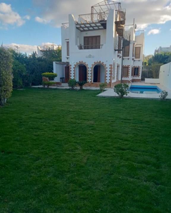 Yusuf as-Sidiq Villa | Fayoum Paradise villa