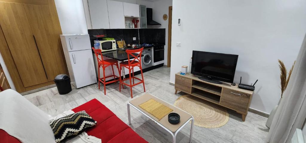 Ariana Apartment | Floralyce