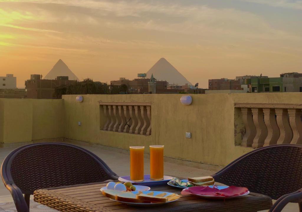 Oula House | Four pyramids inn