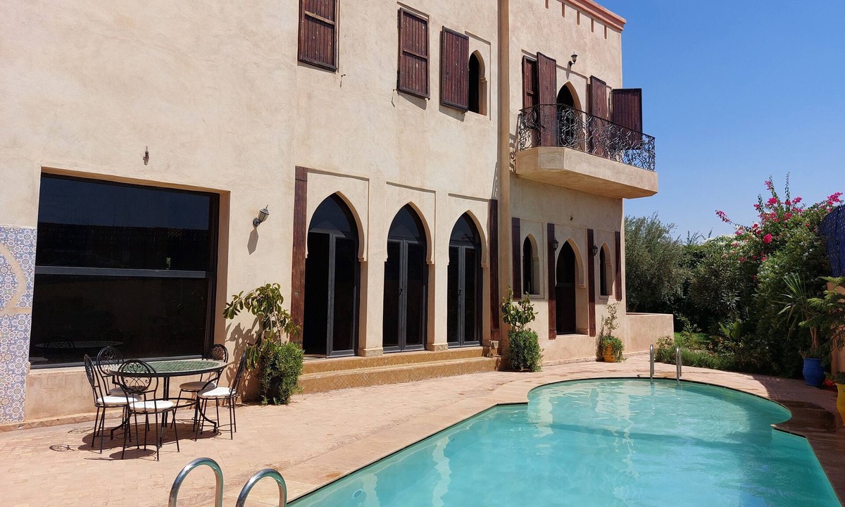 Targa Villa | Free Hammam, Huge space, Pool and more