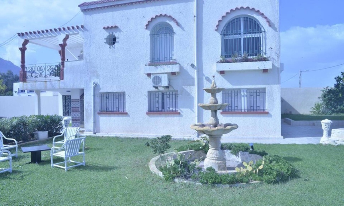 Hammam Chatt House | Furnished villa well equipped foot in the water has hammam chatt