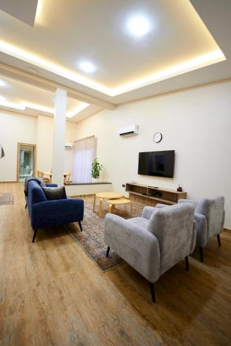 Orozo Hotel | Green House Apartments