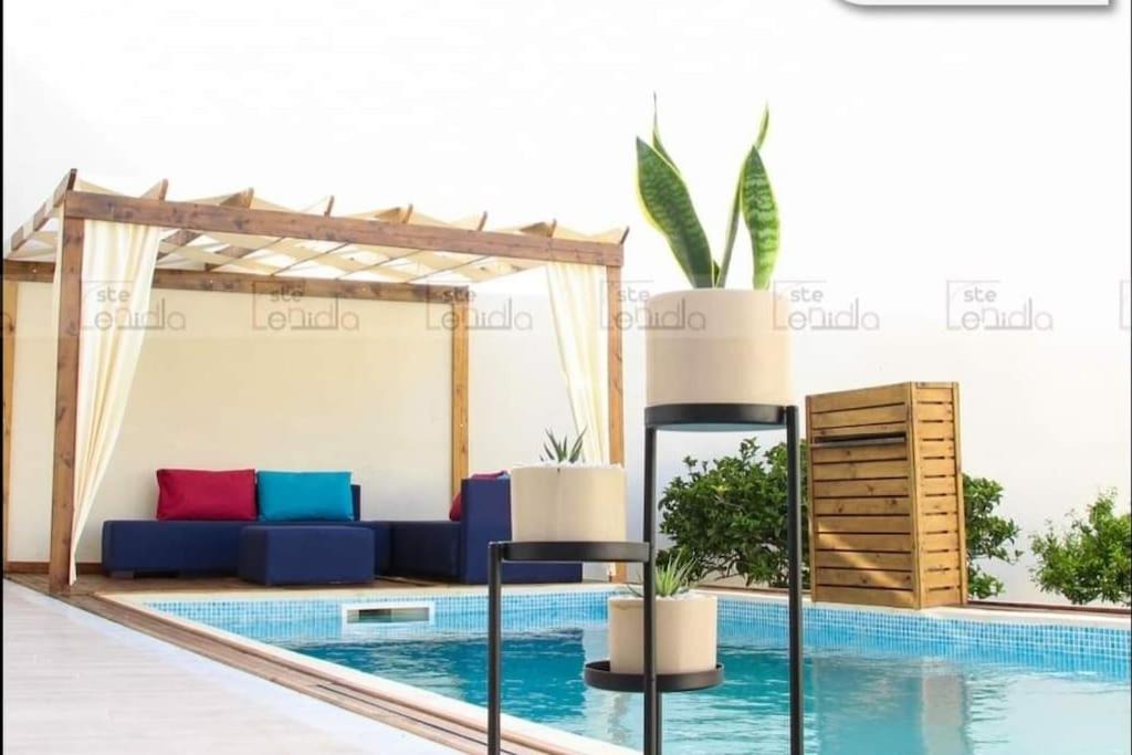 Ras Jebel House | Happy-ناس (Ness)