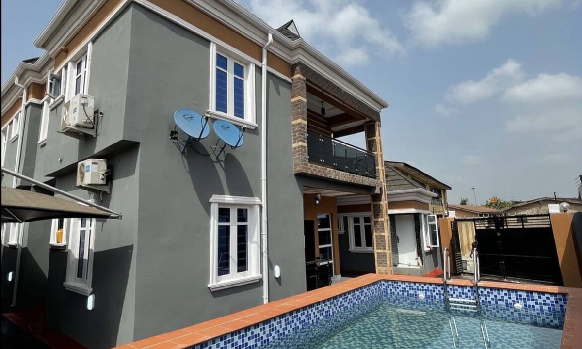 Sagamu Apartment | Home Away From Home