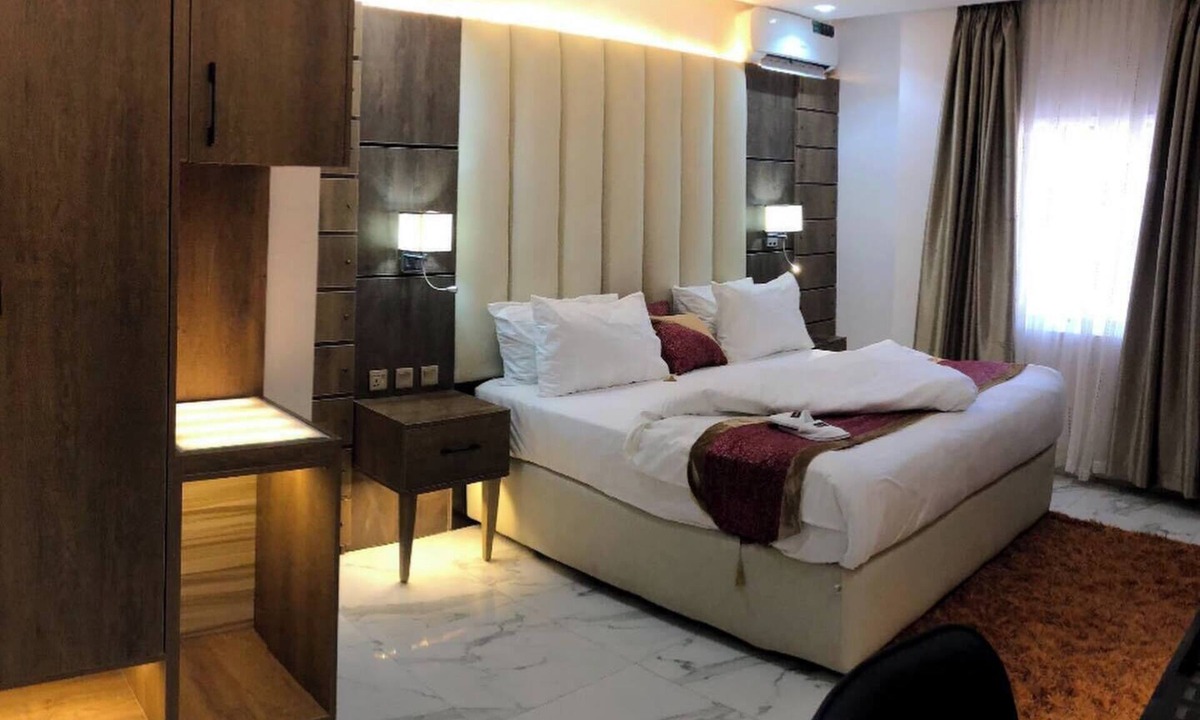Jos Hotel | Hotel by Luxury L'auberge