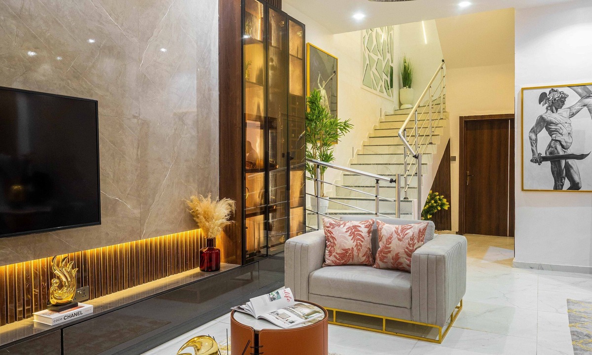 Ofin House | JAYJAY HOMES AND APARTMENT