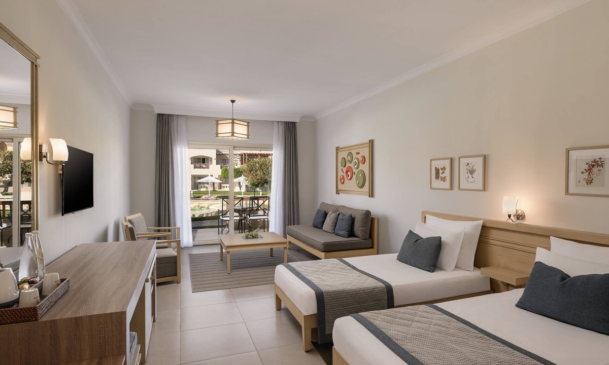 Al Mamsha El Seyahi Hotel | JAZ Casa Del Mar Resort