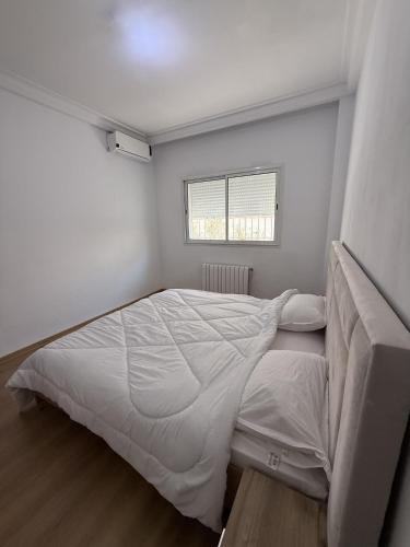 Les Berges Du Lac II Apartment | lac 2 apartment
