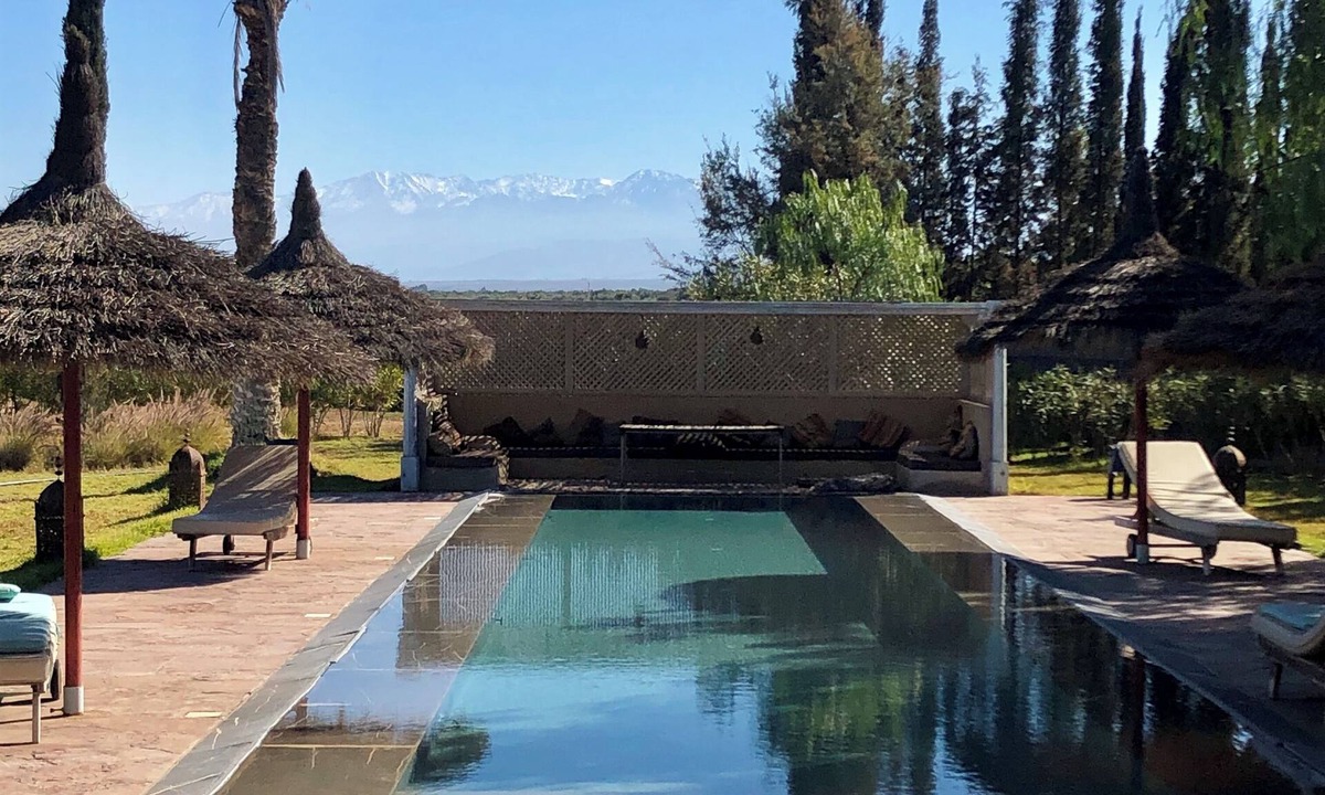 Tameslouht House | Le Patio des Sables. Swimming pool & Atlas view
