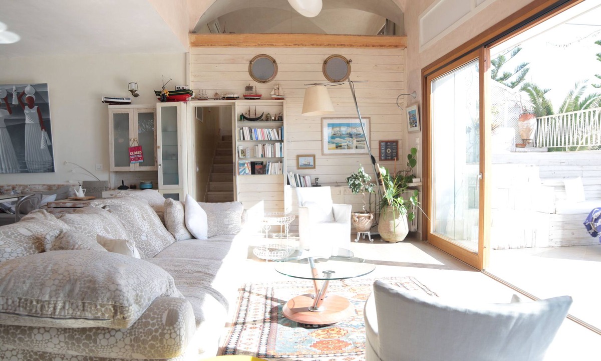 Les Deux Oueds Apartment | Loft feet in the water, enjoying a breathtaking view of the Mediterranean,
