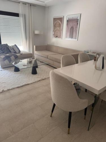 La Marsa Apartment | Luxurious Apartment in Gammarth Touristique