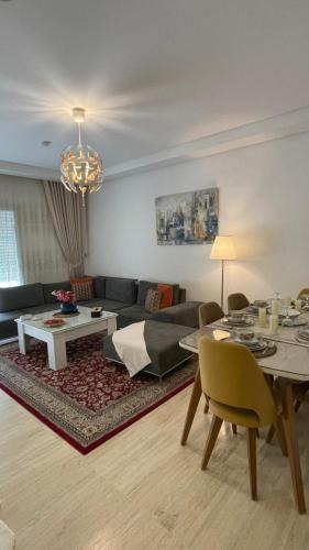 Ain Zaghouan Apartment | Luxury 127m Apartment in Jardins de Carthage with Balcony, Private Parking & Prime Location