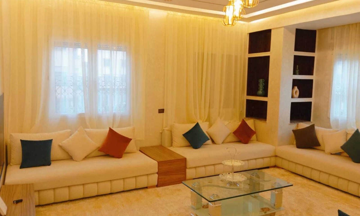 Lahebichate Apartment | Luxury 2-Bedroom Apartment with AC & WiFi & Free Parking near Marrakech