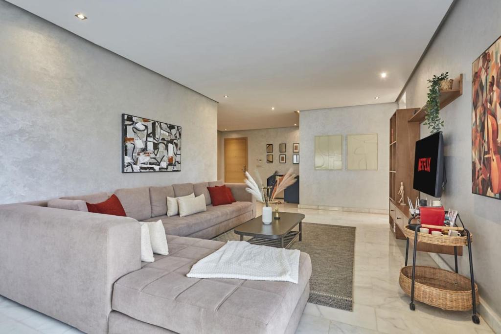 Bouskoura Apartment | Luxury 3 Bedroom Getaway in Bouskouras Finest