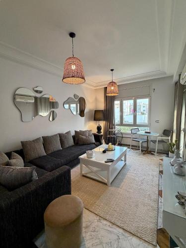 Les Berges Du Lac II Apartment | Luxury apartment in Berges du Lac 2