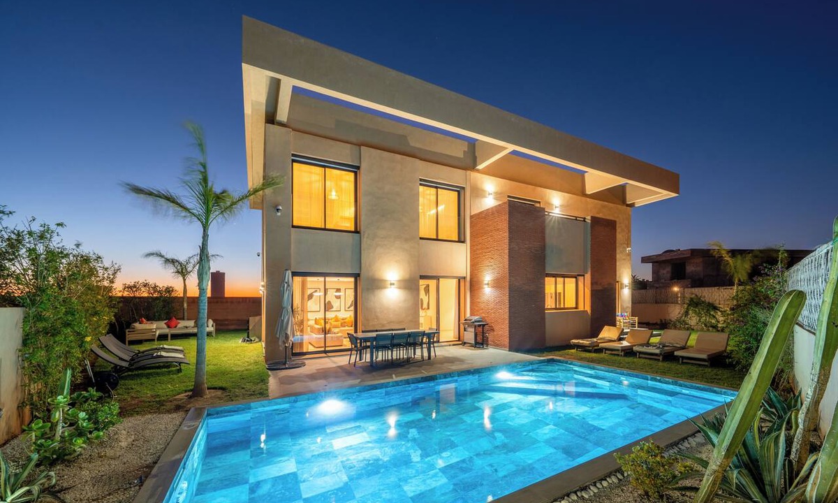 Tassoultante Villa | Luxury Atlas View Villa - 6BDR - Heated Pool - Cinema - Gym - Pool Table