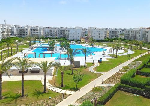 Sidi Abd El-Rahman Apartment | Luxury Coastal Chalet Amwaj - 2 bedroom - 2 bathroom - Sidi Abdelrahman - El Alamein