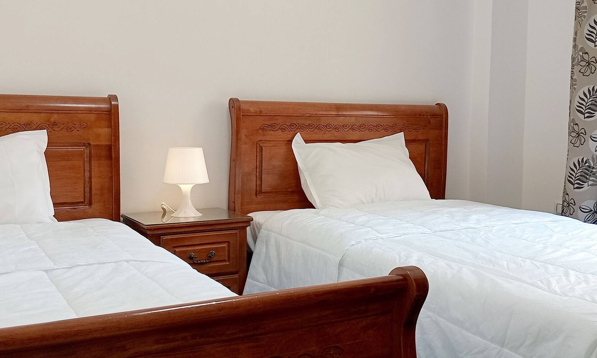 Sheikh Zayed City Apartment | Luxury King Bed with garden-Zayed