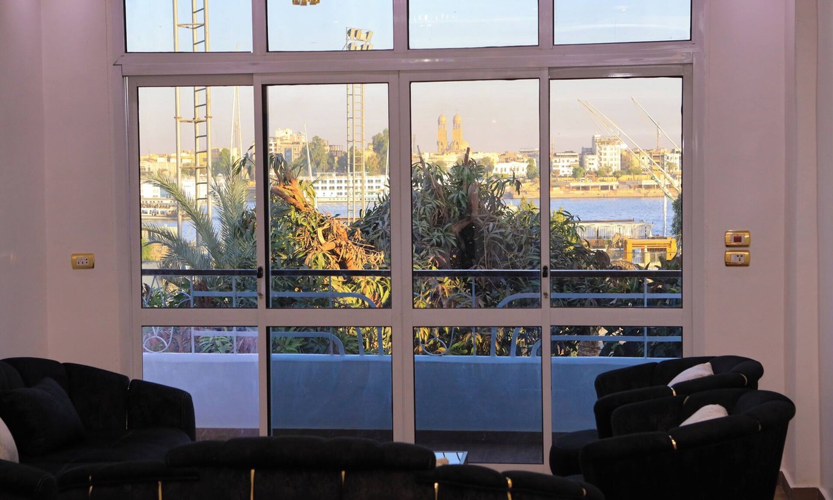 Luxor Apartment | Luxury Nile View Beautiful Balcony