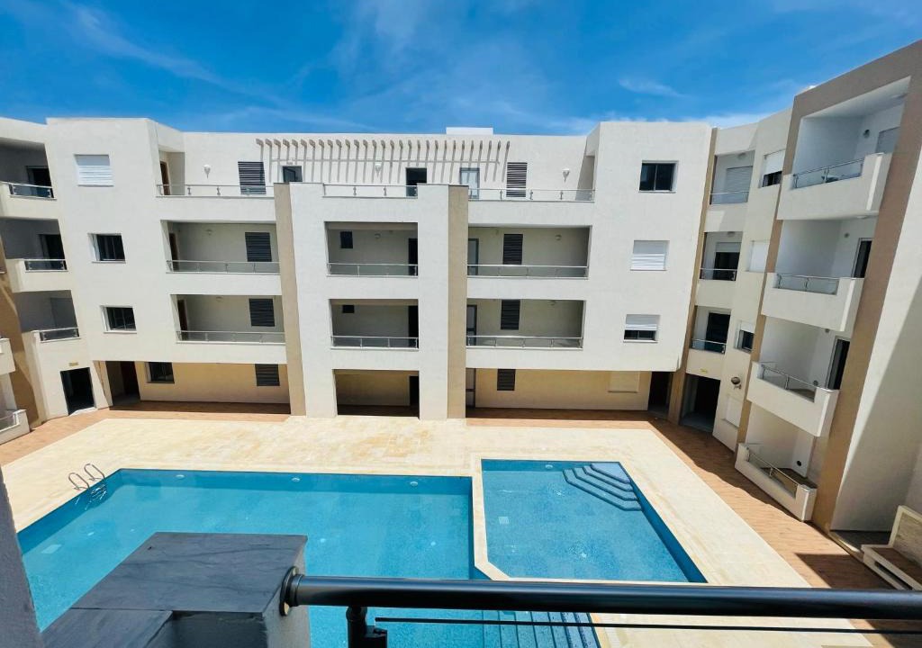 Mansoura Apartment | Luxus-Apartment mit Poolblick
