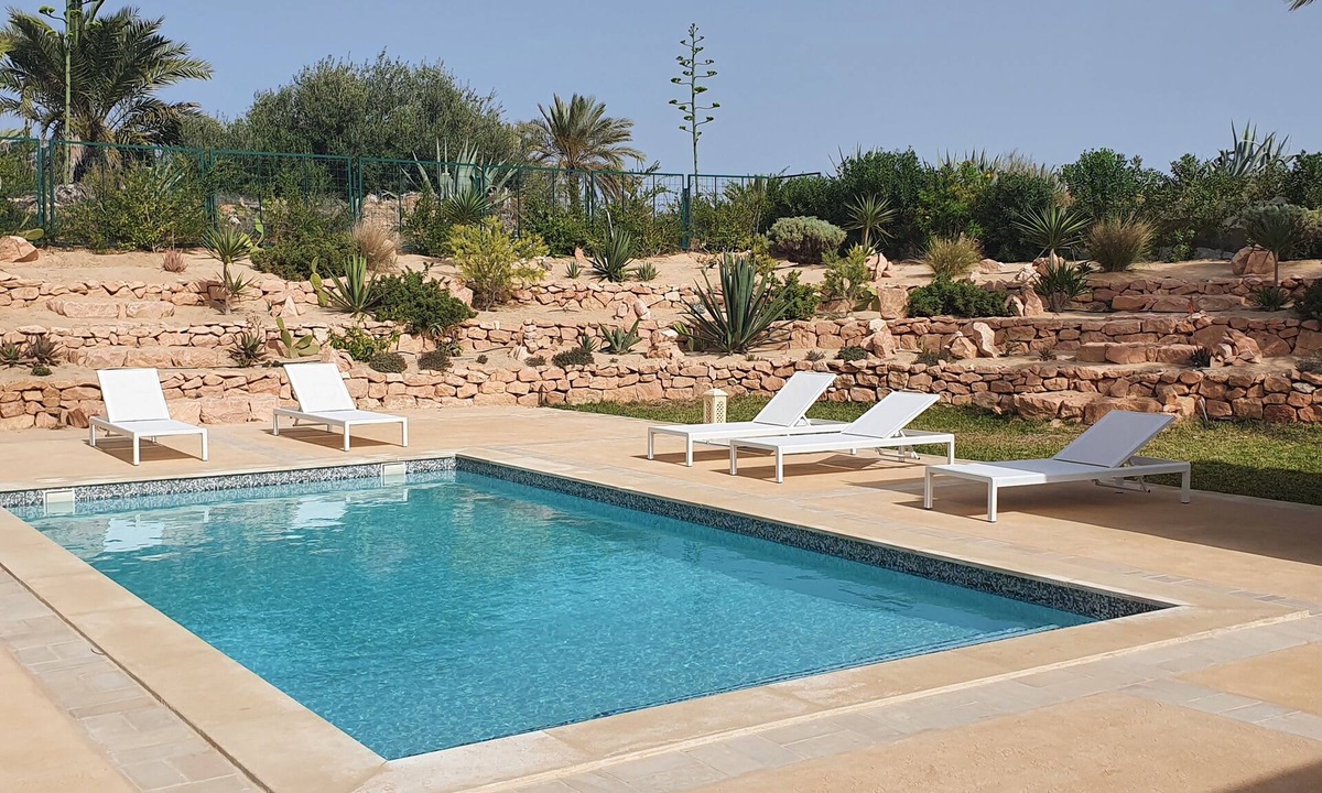 Djerba Midun Villa | Magnificent villa with swimming pool, quiet location, close to the beach and tourist activities