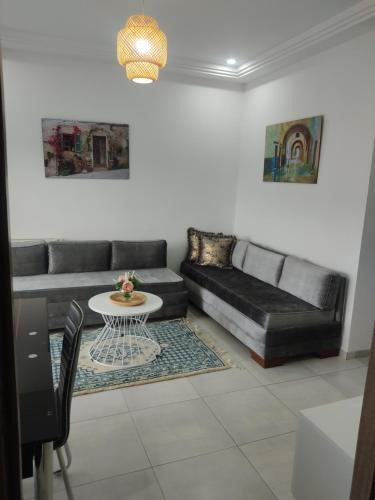 Cite La Gazelle Apartment | Magnifique appartement avec vue dégagée, près de l'aéroport et parking privé