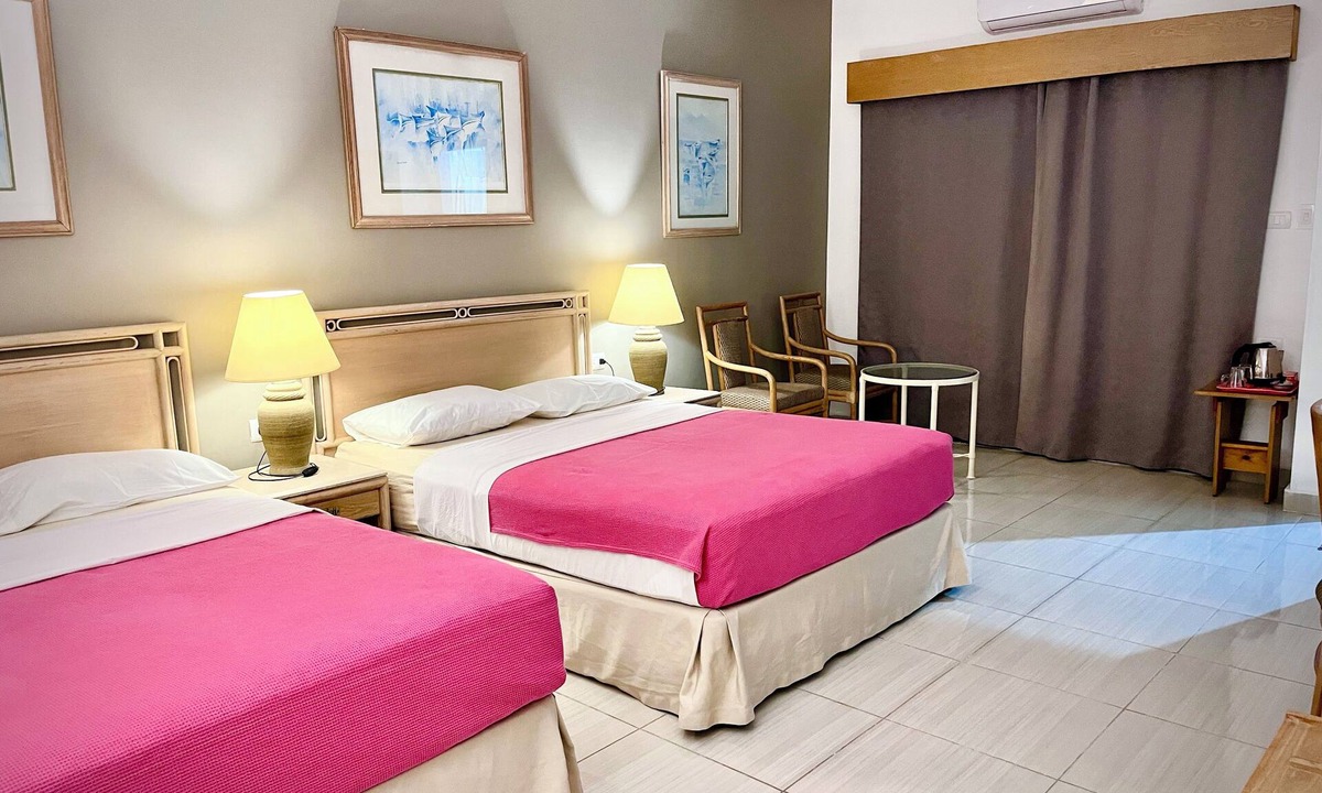 Corniche Road-Dahar House | Masaya Suites
