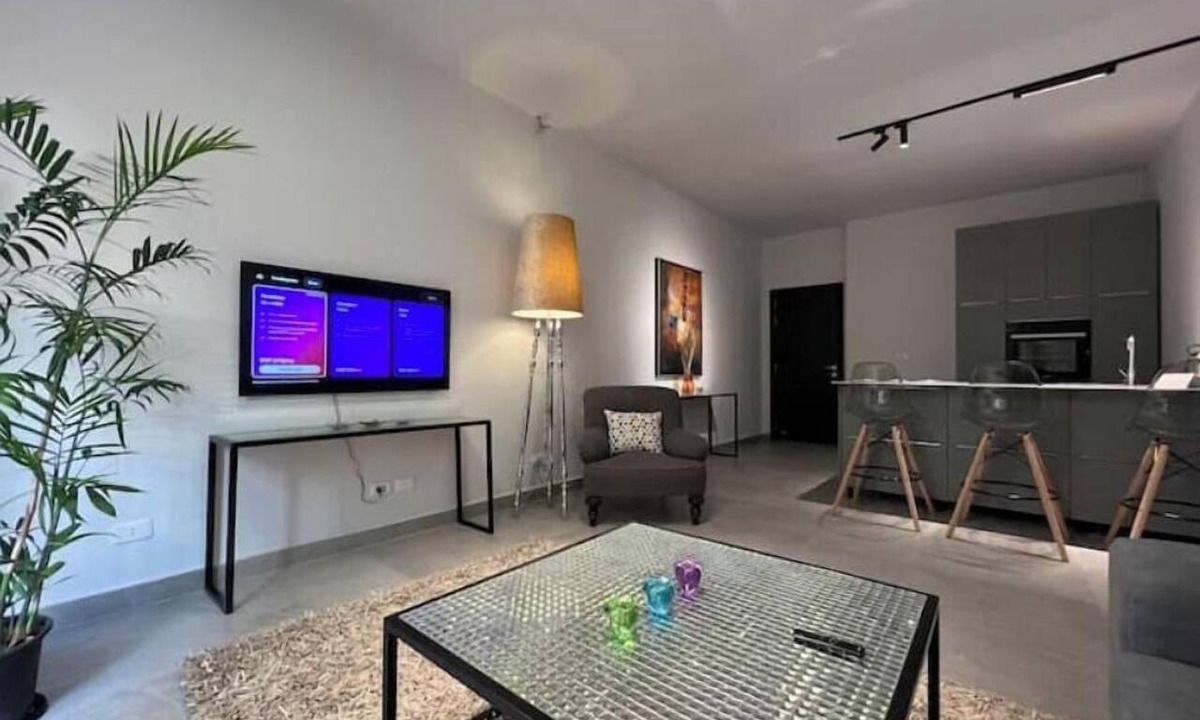New Cairo Apartment | Modern 1BR Apartment in New Cairo near AUC A207