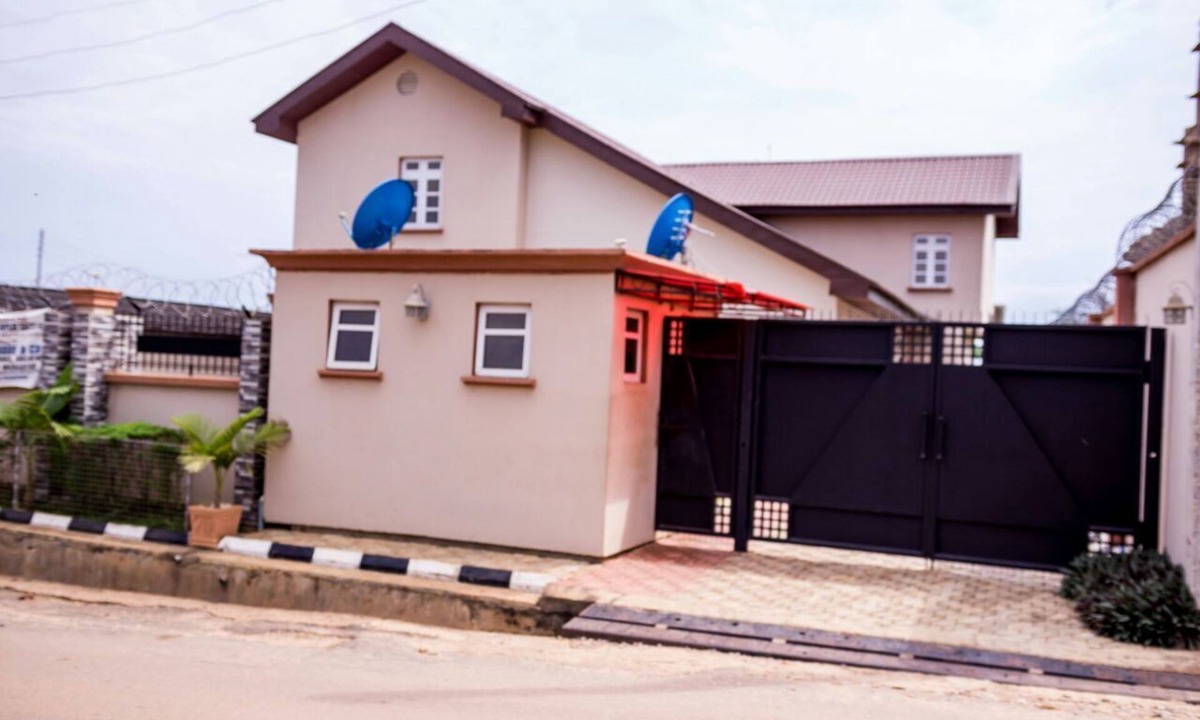 Ibadan House | Modern 4 Bedroom En-suite duplex 24/7 Security